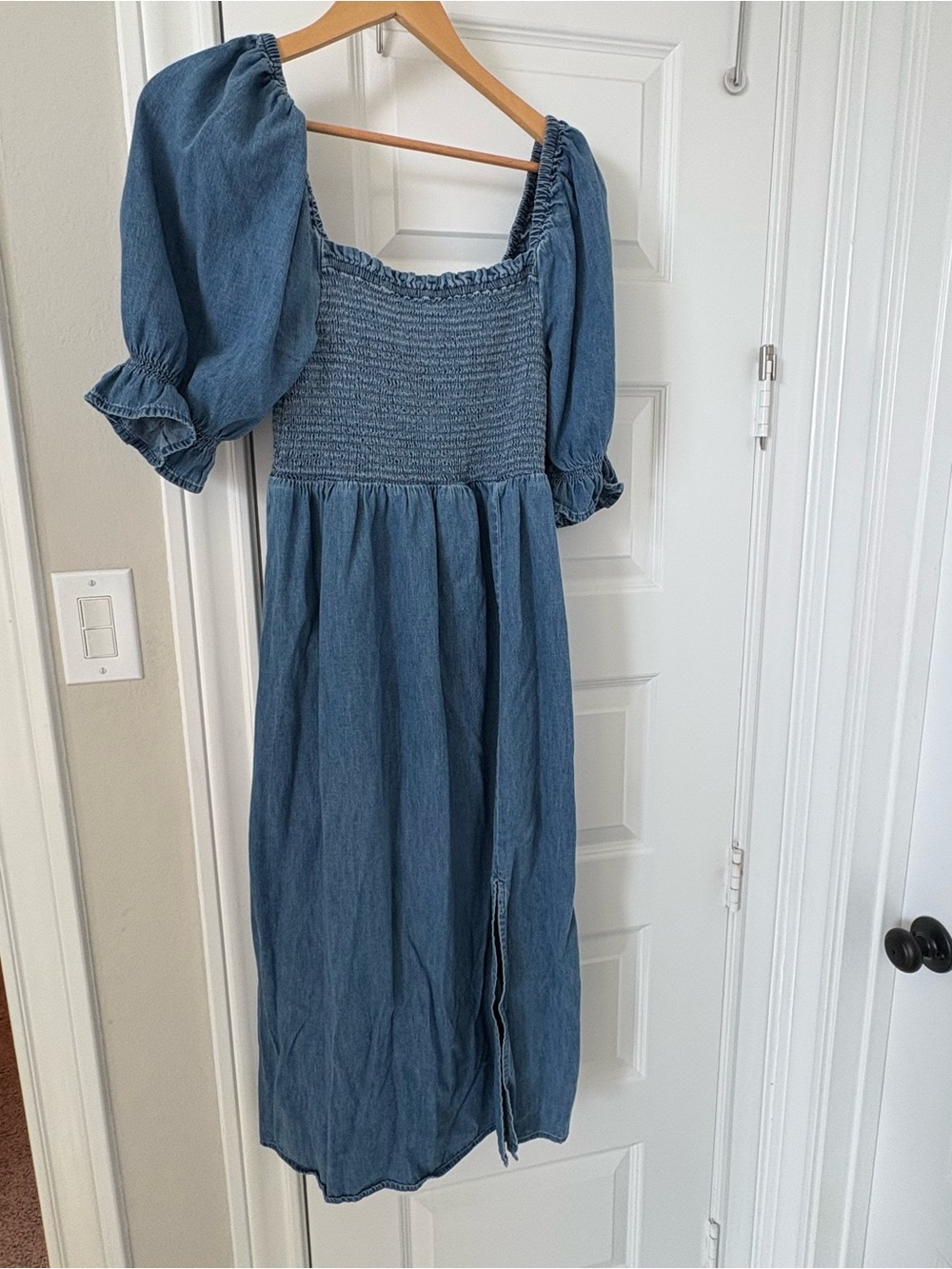 GAP Blue Smocked Midi Dress with Puff Sleeves